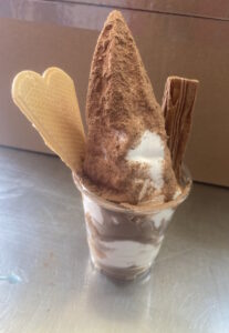 Vanilla sundae with Milo topping